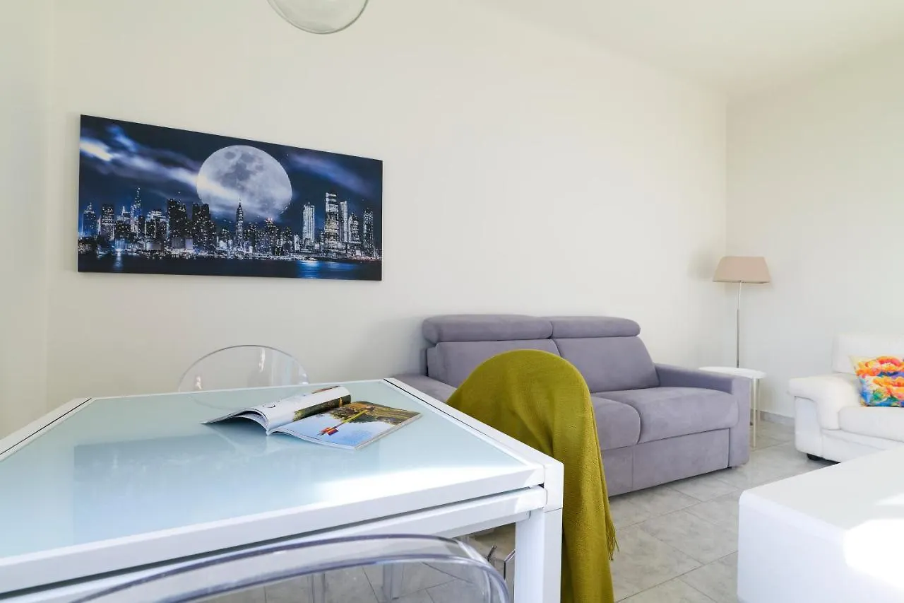 Contempora Apartments - Valtellina 4 Milan